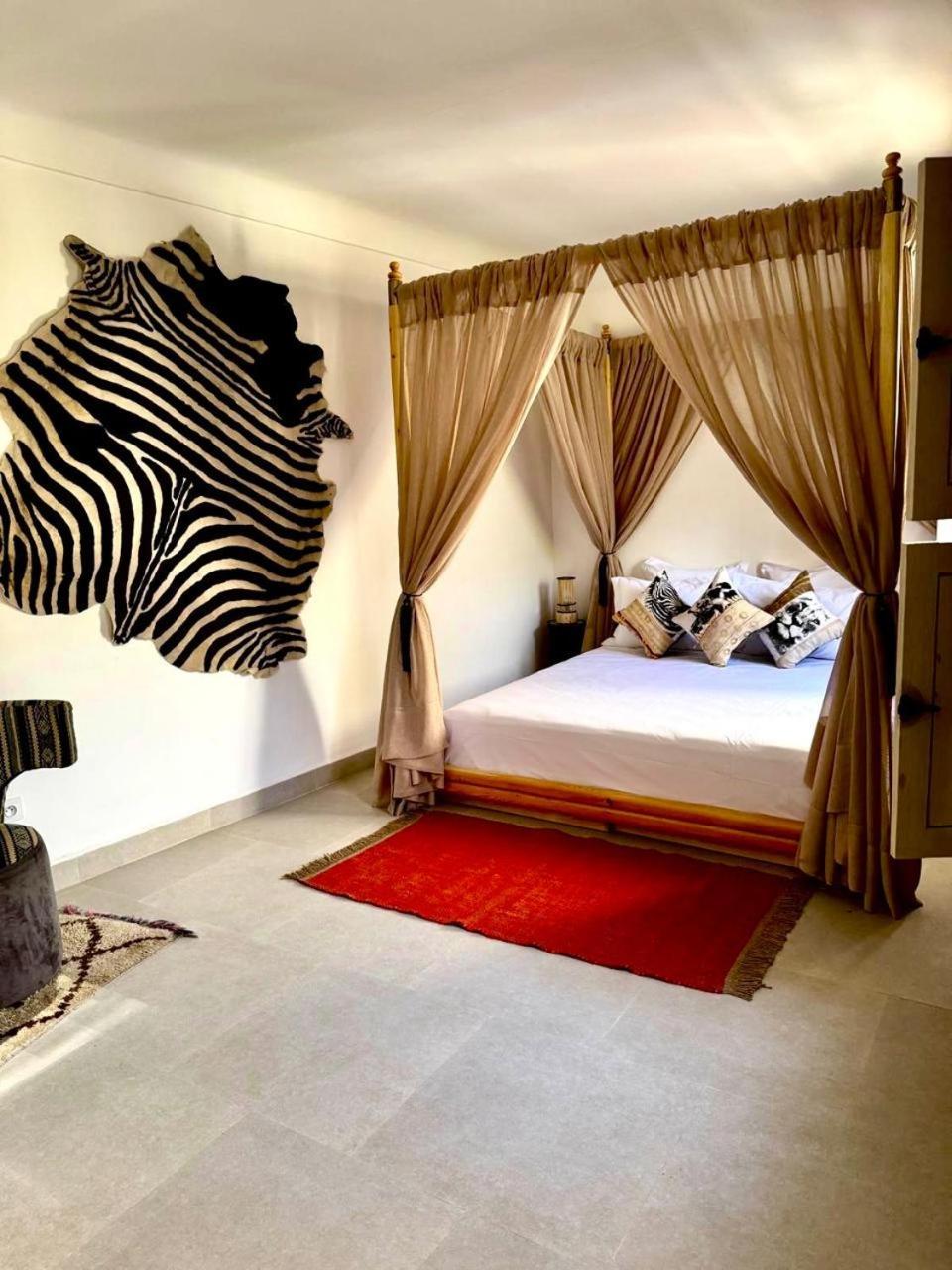 Riad Dollar Des Sables & Spa Marrakesh Exterior photo